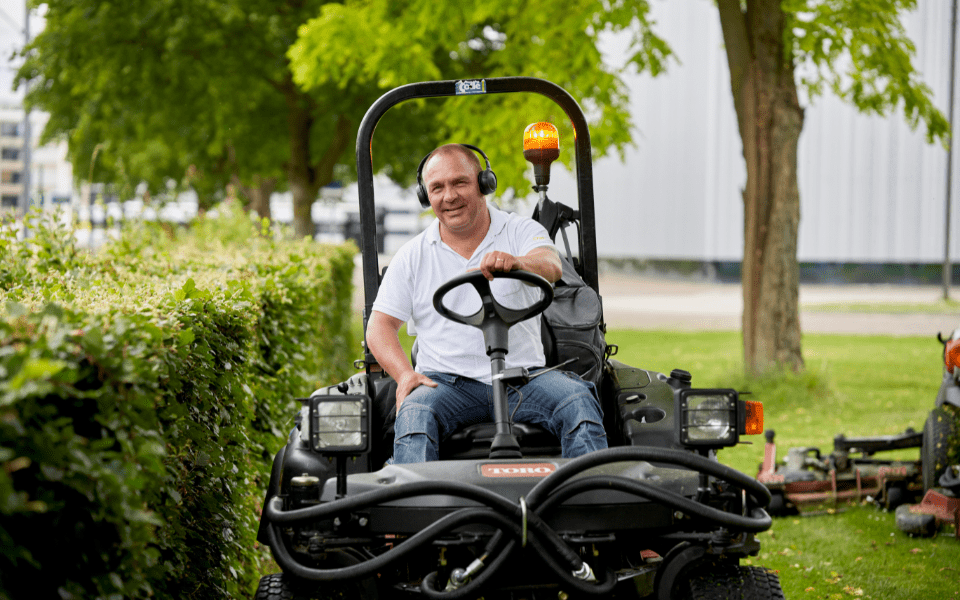 Afbeelding van verhaal Freedom, rain and results on the lawnmower